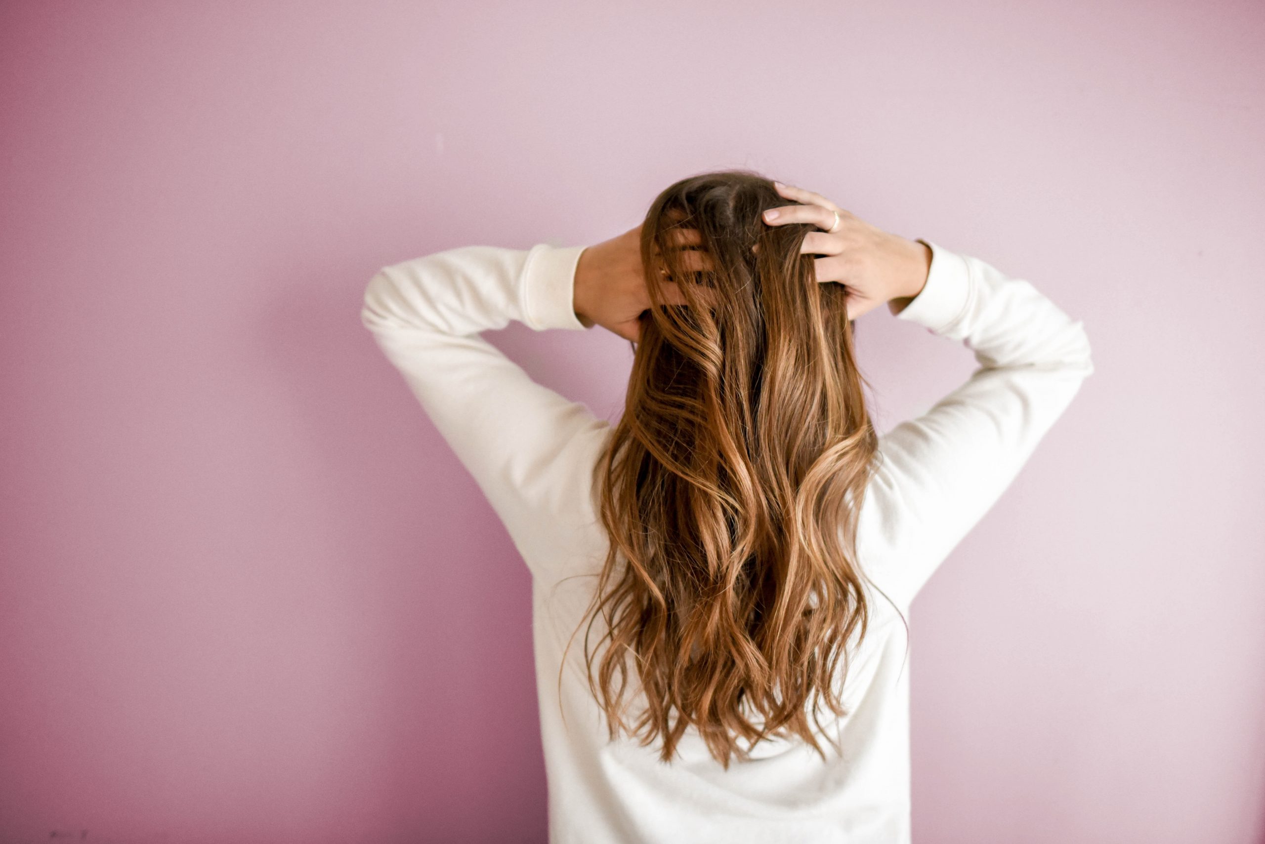 Hair breakage occurs when the internal shaft of a strand of hair breaks. This usually happens near the end of the hair strand and is referred to as a split end.  Of course, your hair can break anywhere and cause issues. The main difference between hair breakage and hair loss is that hair loss involves the hair coming out from the root, hair breakage is when it breaks at any other point on the strand. 