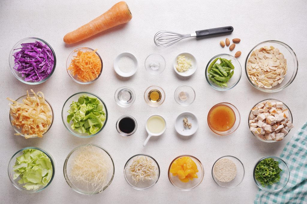 ingredients to make a Chinese chicken salad 