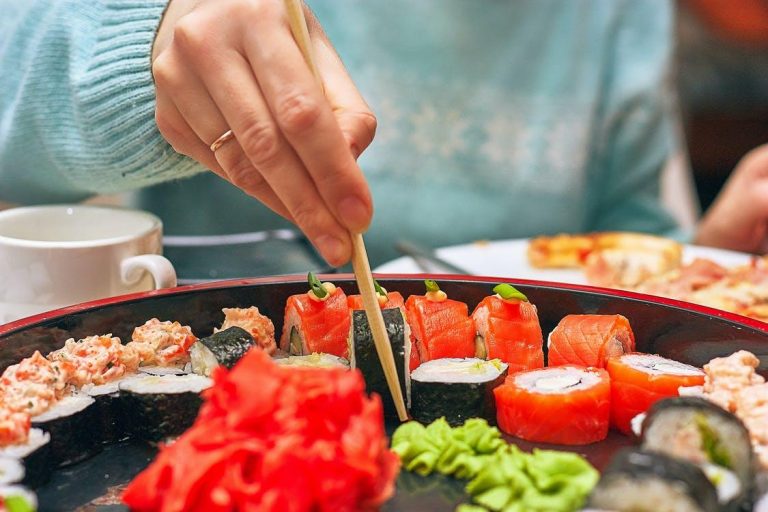 How to Properly Eat Sushi: A Guide for Beginners