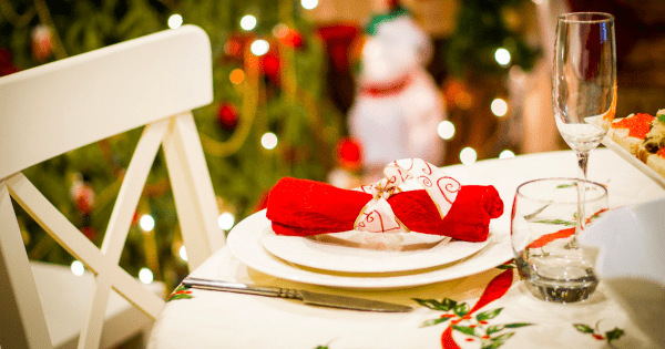 5 Tips for Entertaining Around the Holidays