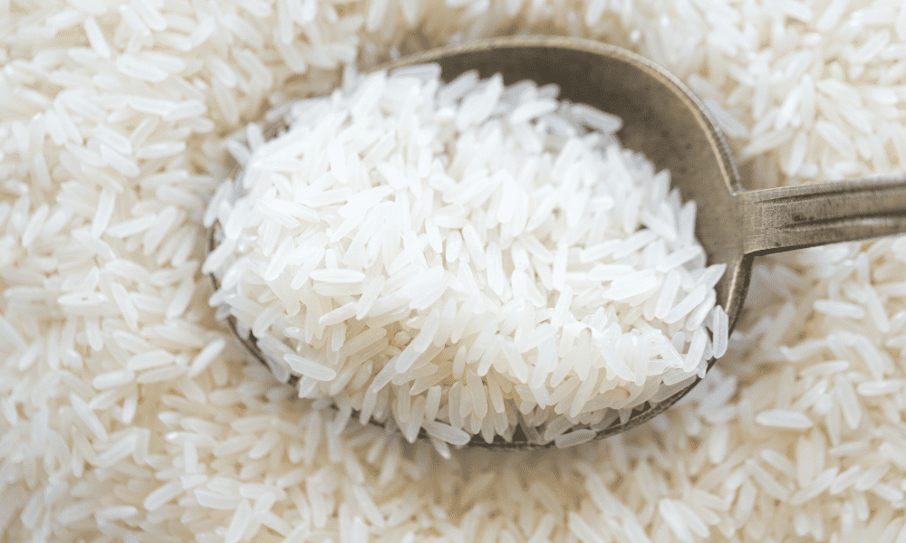 Jasmati rice is one of the best long rices in the world, especially if you want to use it as an accompaniment to curry dishes or oriental dishes in general.