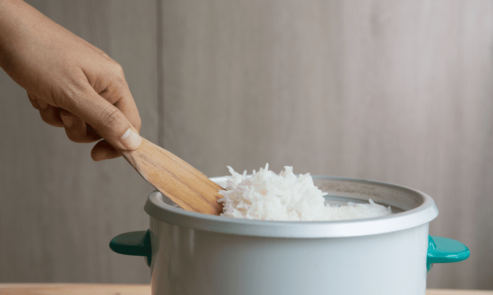 Beneficial properties of rice with vegetables