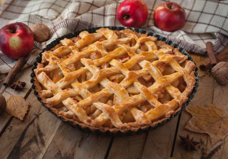 10 Delicious Gourmet Pies You Can Serve At Family Gatherings