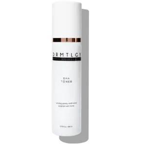 5 Best Toners for Dry & Sensitive Skin, Experts Recommended Kelly Bejelly DRMTLGY Clarifying Toner