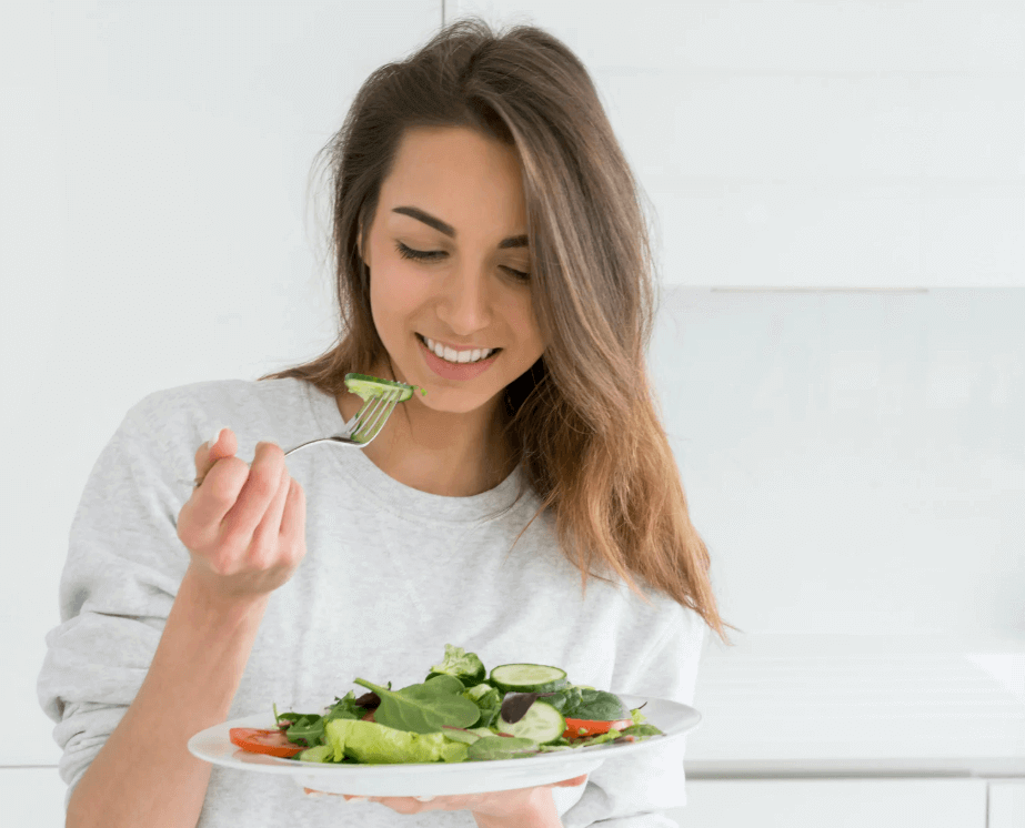 Mindful Eating: How to Truly Savor Food Kelly Bejelly eating nutritiously