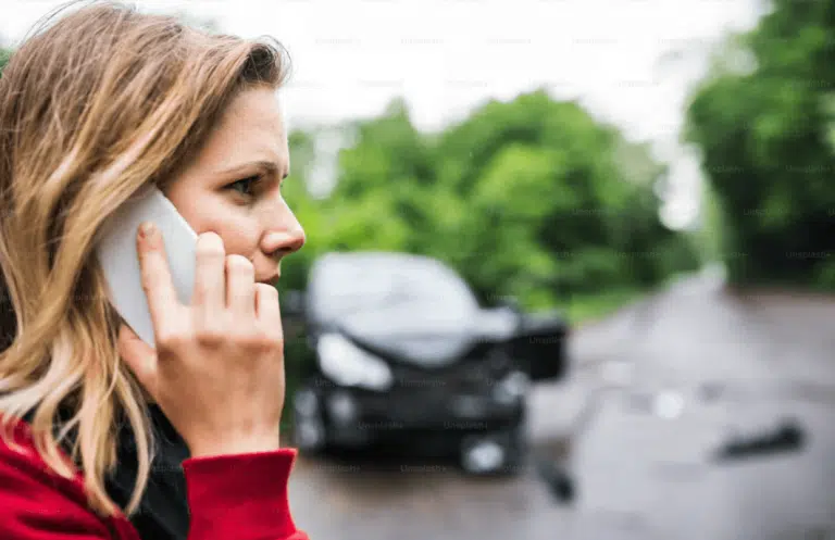 How Car Crash Victims Pursue a Fair Injury Compensation Claim