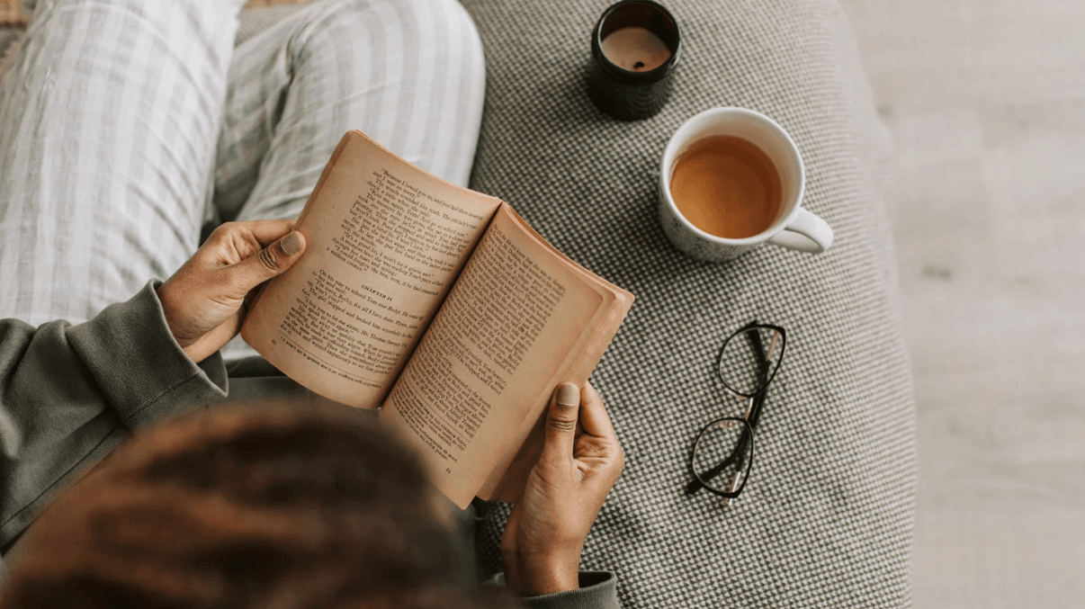 Lost in a Hobby? How to Enjoy Your Interests Without Losing Your Day Kelly Bejelly reading as a hobby