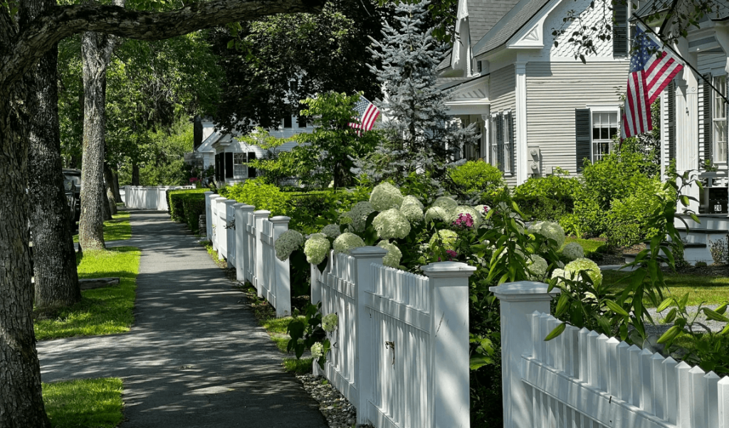 Sierra Fence Review & 3 Best Alternative Fencing Companies in Austin TX