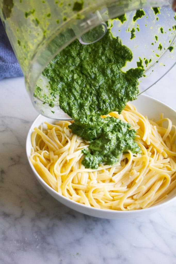 This easy spinach pesto adds matcha powder as a special touch! Packed with savoy garlic, matcha and bone broth, this pesto recipe will quickly become a family favorite.