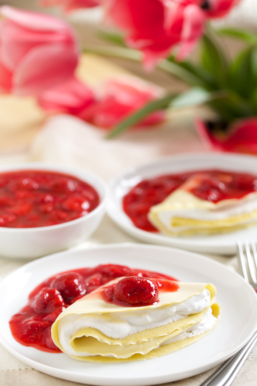Strawberries-and-Cream-Crepes-GI-365-8