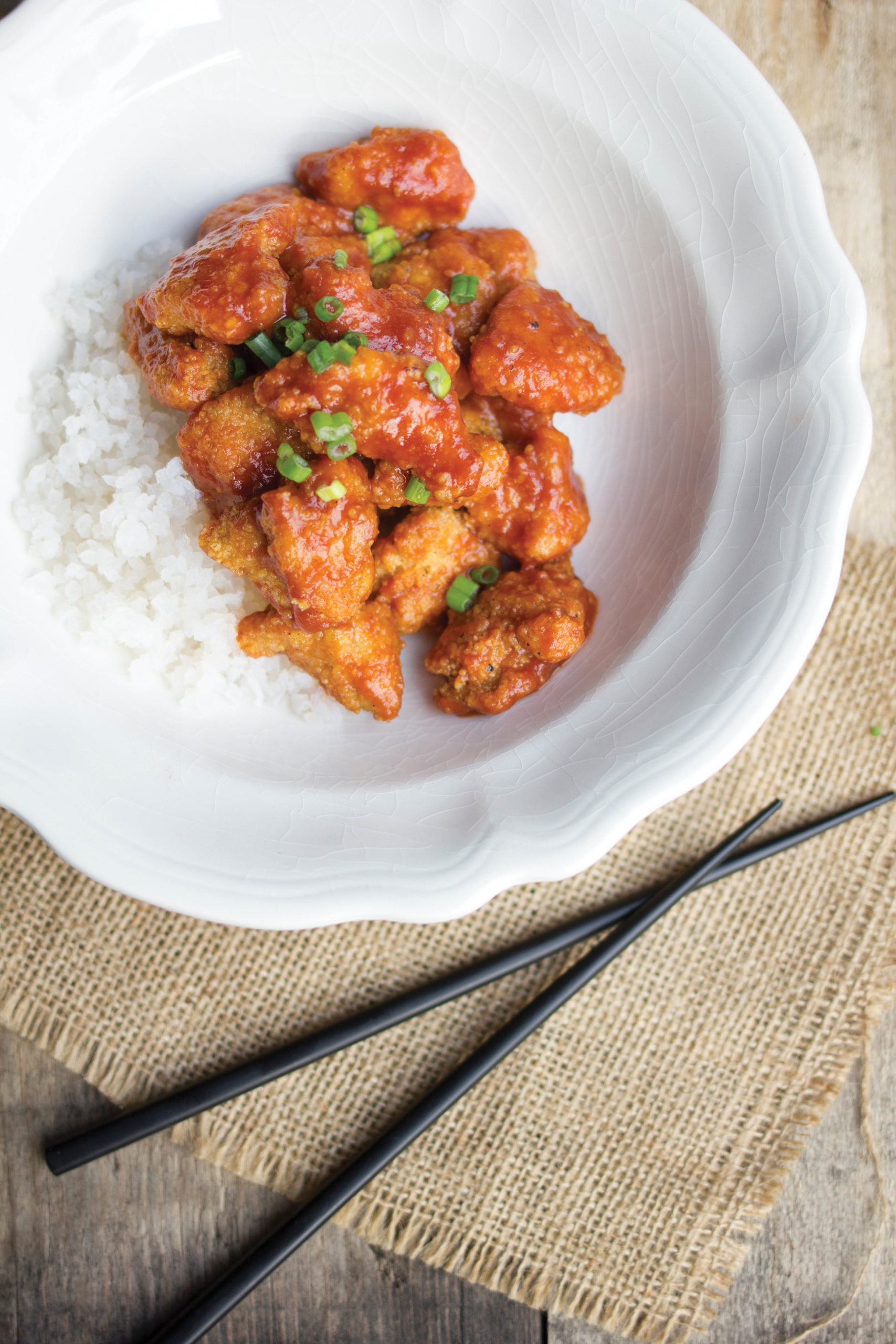 The perfect takeout creation of crispy fried chicken covered in a keto sweet and sour sauce. Make two batches of this keto sweet and sour chicken because it's that good!
