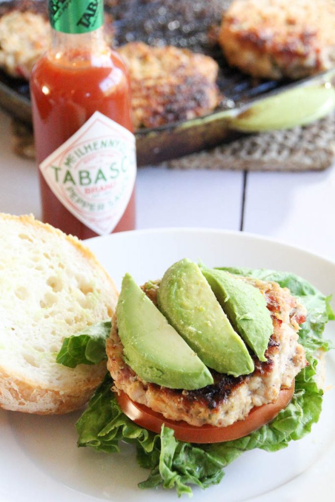 This recipe post was sponsored by Avocados From Mexico in partnership with the Mom It Forward Influencer Network. However, all thoughts and opinions are my own.