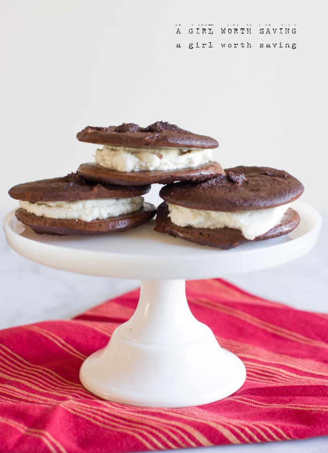 Chocolate Peppermint Whoopee Cookie