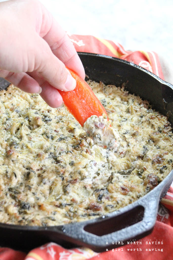 The Best Keto Spinach Artichoke Dip You’ll Ever Eat