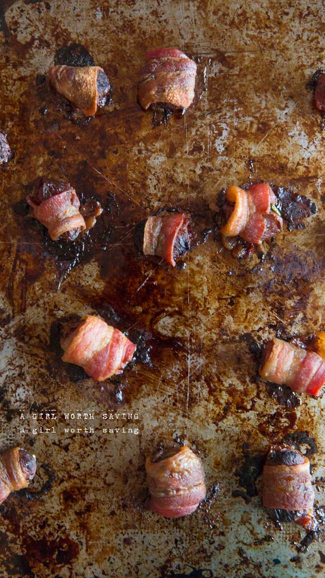 bacon wrapped apricots